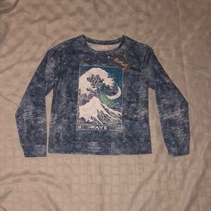 Calming, unique, Romwe “Wave” design long sleeve shirt. Size XS. New with tags